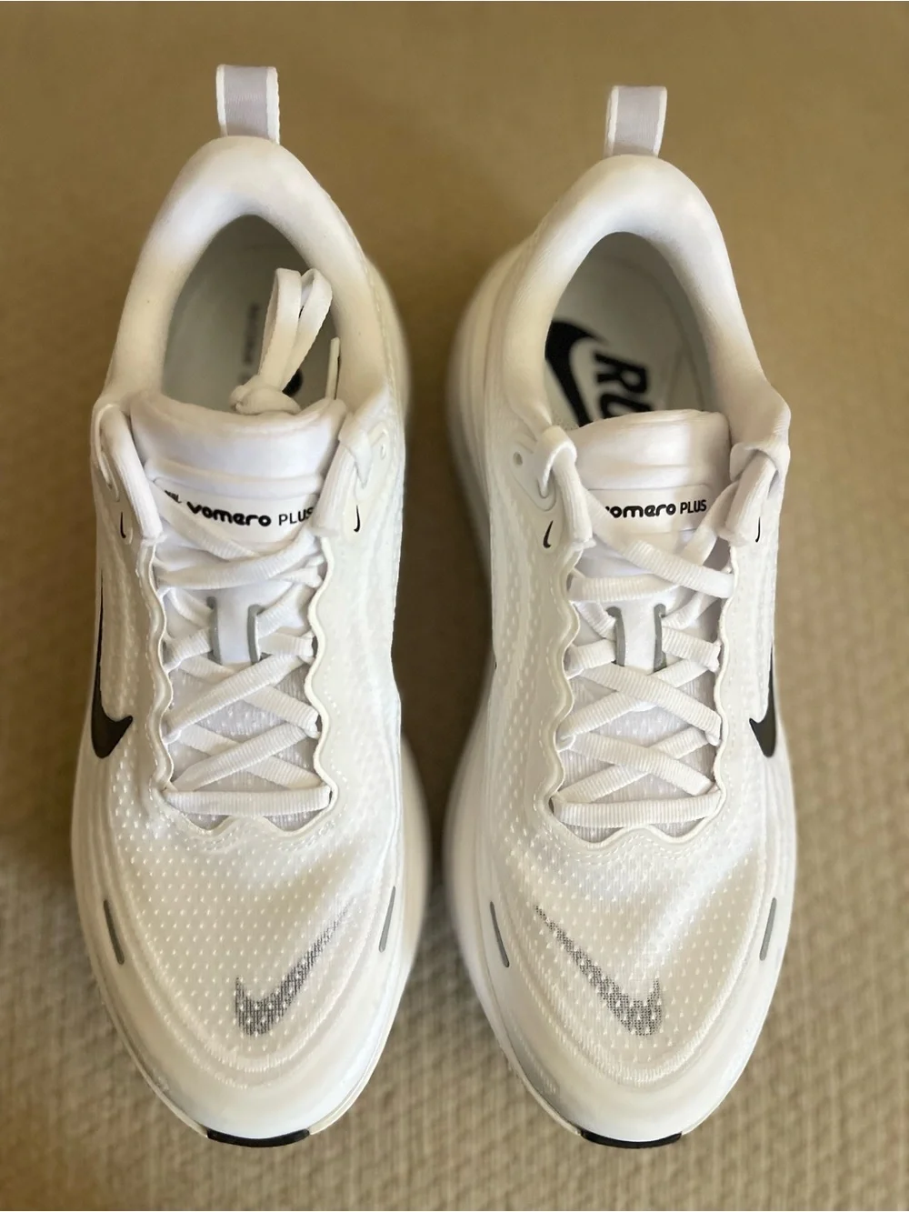 Nike size 8m